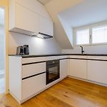 The Cloud Apartment