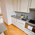 Amazing Flat In Heart Of Zurich Old Town Glockenb