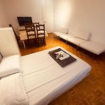 Lake Side City Center Apt In Friendly Area