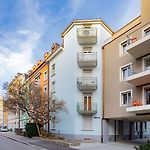 Apartments Swiss Star Sihlfeld