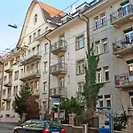 Seefeld Residenz Aparthotel 4*