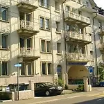 Seefeld Residenz 4* Zurich