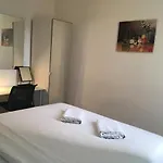 Homestay Zuerizimmer