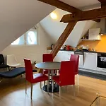 Zuerizimmer Homestay