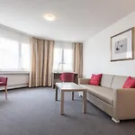 Apartment Ema House Serviced Aussersihl *