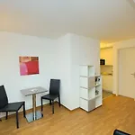 Studio In A Perfect Location - Stork 35