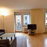 1Br Near Lake - Joy St3 R