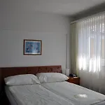 Hotel Landhus 3*