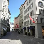 Studio In A Perfect Location - Stork 35