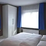 Cosy Studio Near Lake - Pabs 2