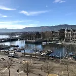 The Crown Penthouse Bellevue