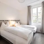 Ema House Serviced Superior Unterstrass Apartment