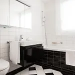 Ema House Serviced Apartments, Seefeld Apartment Zurich
