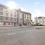 Apartment Spacious Hoting