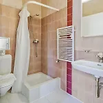 Apartment Spacious Hoting Zurich