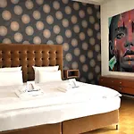 Guest house Guesthouse Fuerdich *
