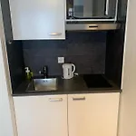 Apartment Cozy Unit 11 In Center Of