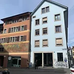 Cozy Unit 12 In Center Of * Zurich