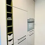 Apartment Modern With Air Condition & Balcony *