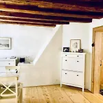 Historisches Chalet Im Herzen Von Zuerich