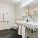 Luxus Mit Garten Apartment Zurich