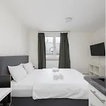 Downtown Deluxe With Queen Bed Be-55 Zurich