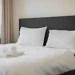 Downtown Deluxe With Queen Bed Be-45 Apartment Zurich