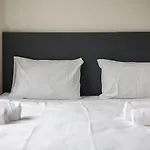 Urban Oasis With Queen Bed And View Be-48