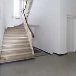 Downtown Deluxe Studio With Queen Bed Be-25