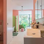 Apartment Stylish Garden-gem By Lake: Pet-friendly & Zurich