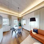 Livingtown Lofts Apartment *