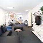 Nest - Elsastrasse 16