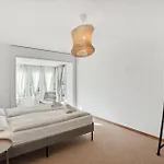 Apartment Spacious Hoting *