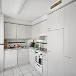Apartment Spacious Hoting Zurich