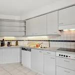 Spacious Hoting Apartment