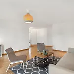 Apartment Spacious Hoting Zurich
