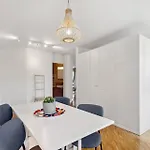 Spacious Hoting * Zurich