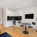 Livingtown Lofts Apartment *