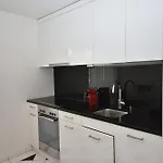 Stylish 2br Near - Flower 3