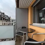 Executive 2 Bedroom Flat / Center * Zurich