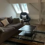 Amazing Two Bedroom Penthouse In The City Centre