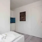 Apartment Cozy Urban In The Be-41 Zurich