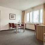 Ema House Serviced Aussersihl * Zurich