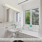 15-min To Center: Cozy Zurich