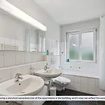 Apartment 15-min To Center: Cozy *