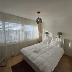 Apartment Feel Good With Forest View *