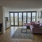 Apartment Feel Good With Forest View *