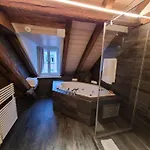 Le Bijou Lintheschergasse / Hb Zurich