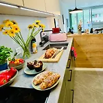 Apartment Modern With Air Condition & Balcony Zurich