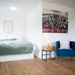 Stayy The River - Contactless Check-in Zurich